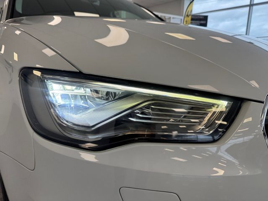 2016 Audi A3 - image 20