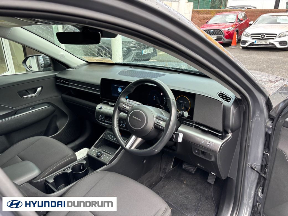 2024 Hyundai Kona - image 8