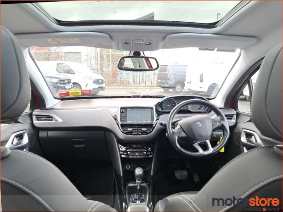 2019 Peugeot 2008 1.2 PureTech 110 Auto Allure €18,900