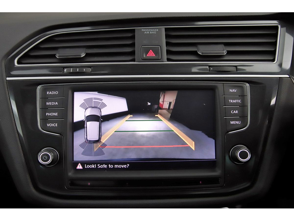 2017 Volkswagen Tiguan 2.0 TDI HIGHLINE 150HP*ALLOYS*PRIVACY GLASS* €25,890