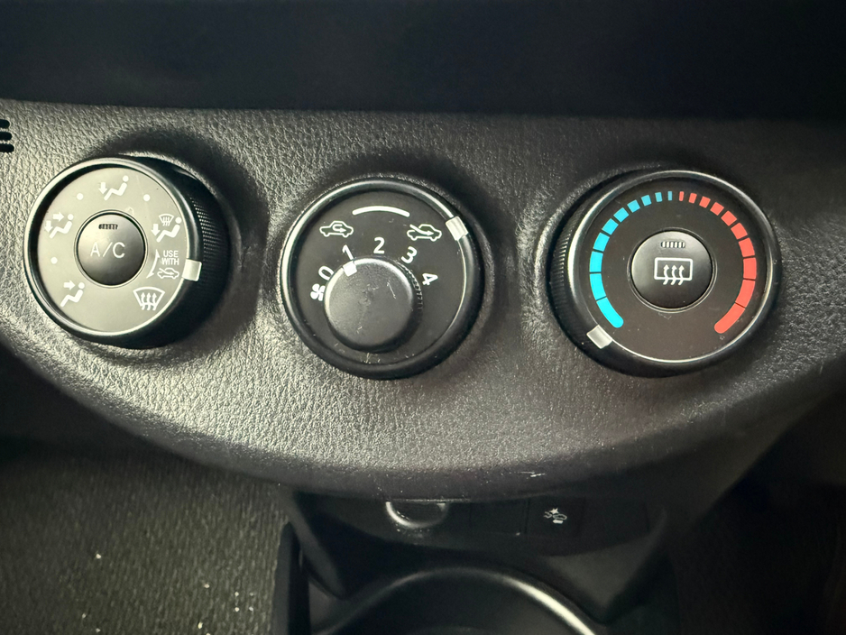 2019 Toyota Yaris  €11,590