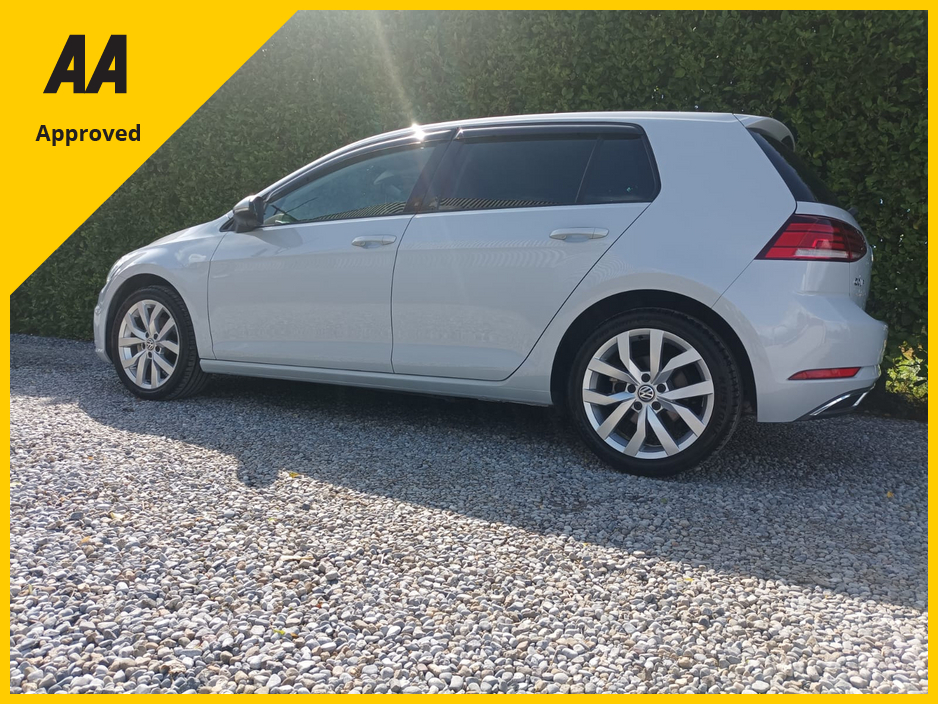 2018 Volkswagen Golf - image 19