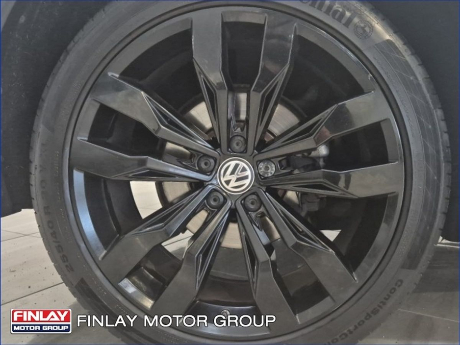 2020 Volkswagen Tiguan 2.0 TDI 150HP R-Line DSG €33,950
