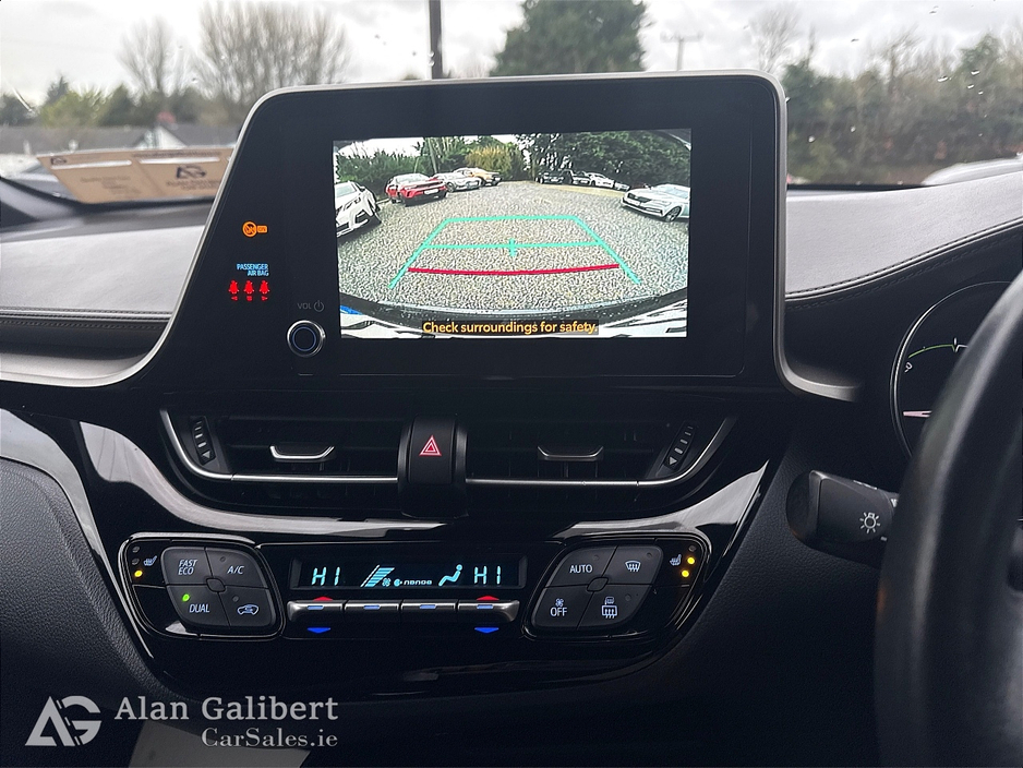 2023 Toyota C-HR 1.8 Petrol HYBRID SOL AUTO €114 PW €23,995