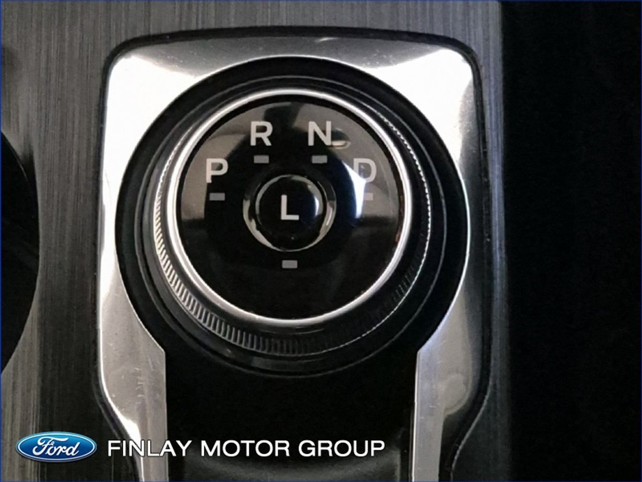 2024 Ford Kuga 2.5 Duratec 225PS PHEV Titanium Auto €31,950