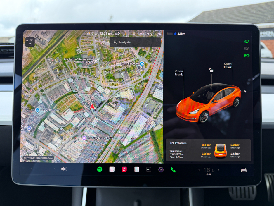 2019 Tesla Model 3 PERFORMACE..WHITE LEATHER..AWD €20,900