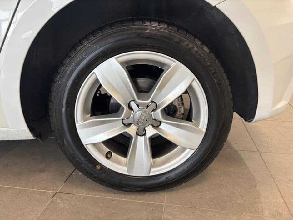 2016 Audi A1 1.0TFSI 95HP S Tronic SE €11,950