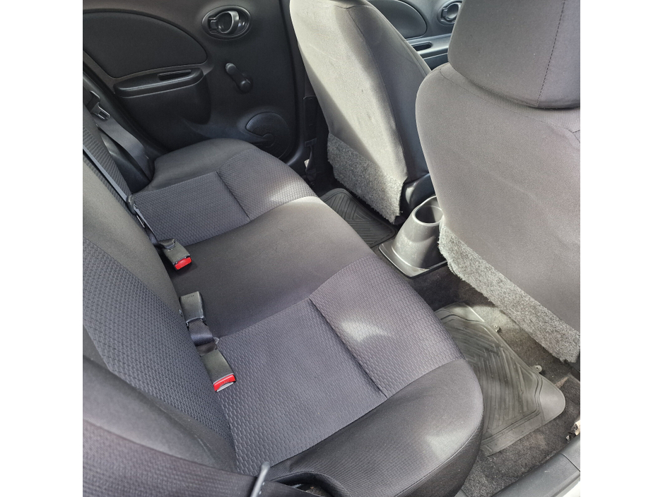 2013 Nissan Micra - image 9