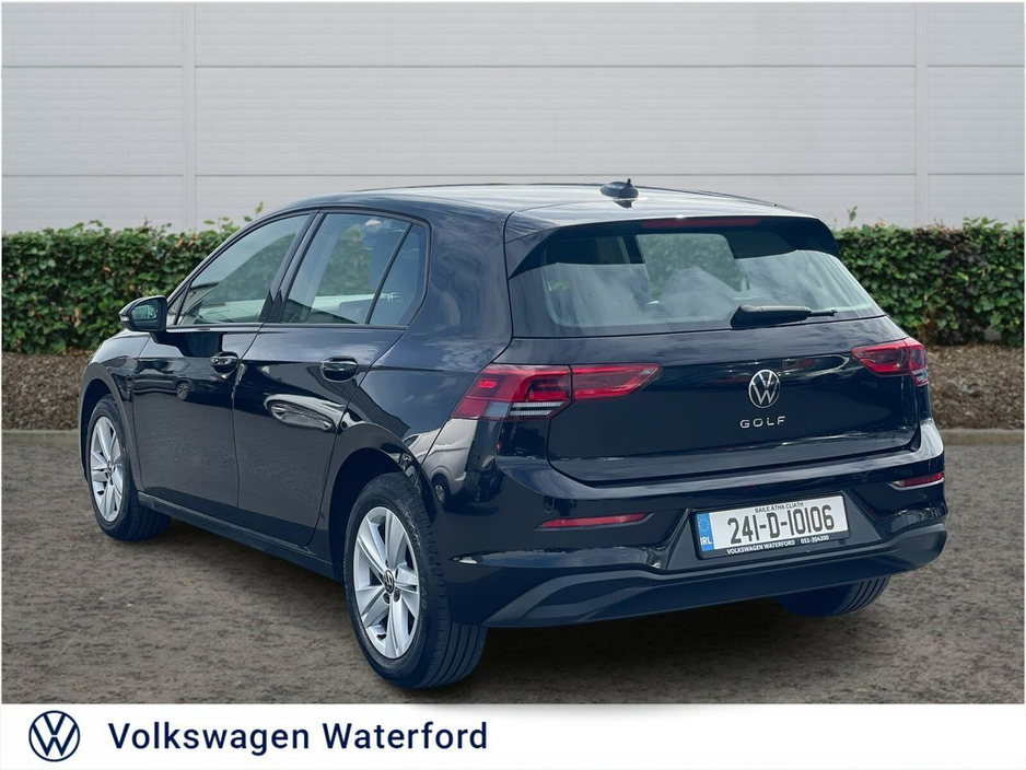2024 Volkswagen Golf 2.0 TDI 115HP Life €27,475