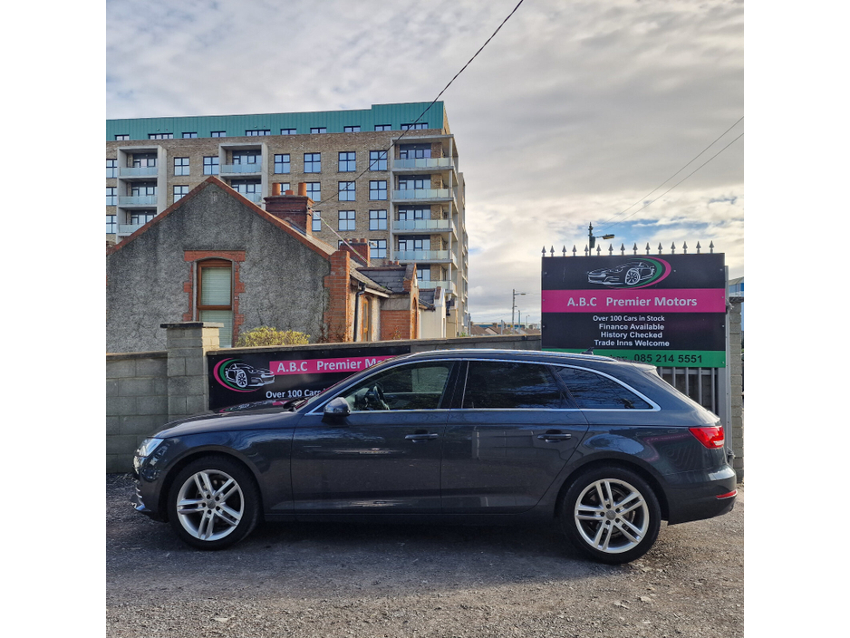 2017 Audi A4 - image 6