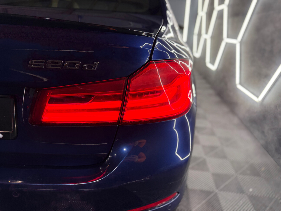 2017 BMW 5 Series 520d xDrive SE Auto €17,950