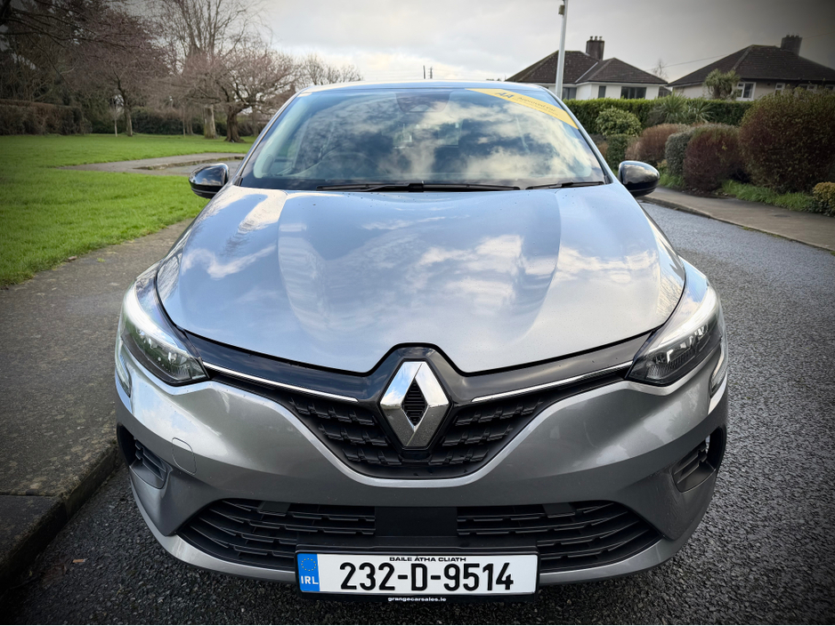 2023 Renault Clio 1.0 Petrol Automatic | AA approved | One owner Irish car | Full history | 2 Year Renault Warranty | Sold serviced and valeted with full Motor History check supplied. €16,999