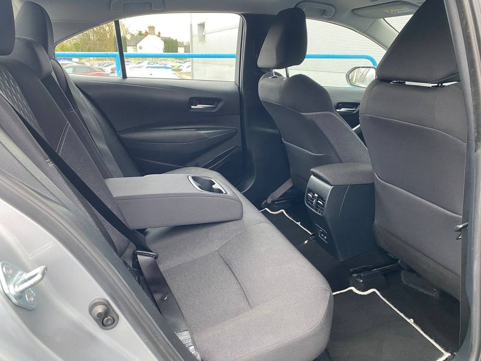 2023 Toyota Corolla - image 8