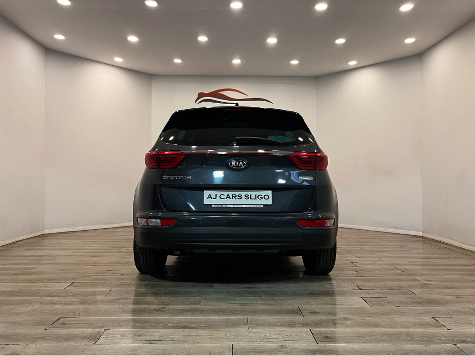 2018 Kia Sportage - image 9