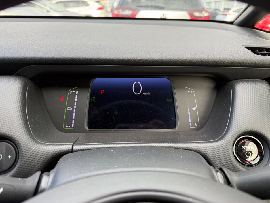 2022 Honda Fit - image 10