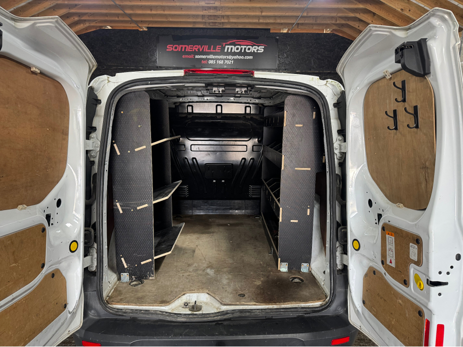 2017 Ford Transit Connect - image 11