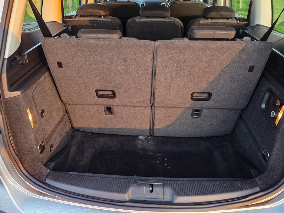 2015 Volkswagen Sharan - image 17