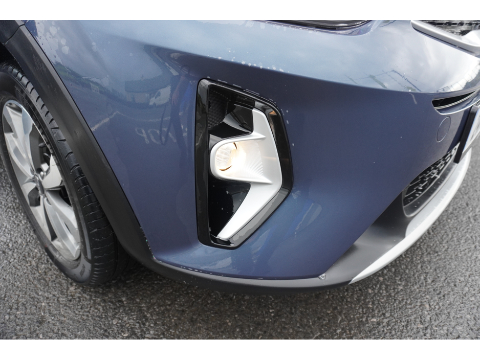 2024 Kia Stonic - image 8