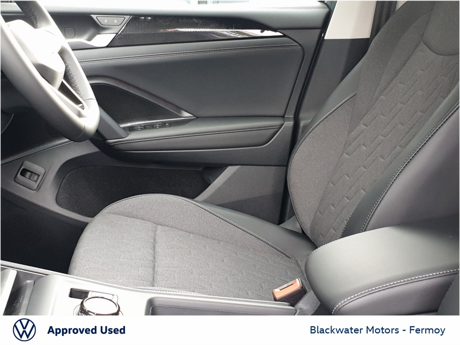 2026 Volkswagen Tiguan - image 4