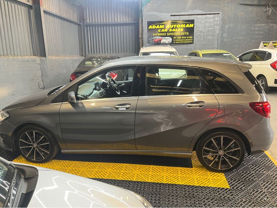 2016 Mercedes-Benz B Class - image 4