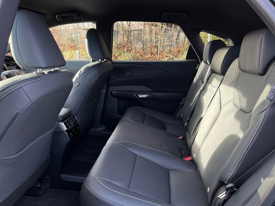 2025 Lexus RX 450h+ 450 HYBRID + 2.5 €84,950