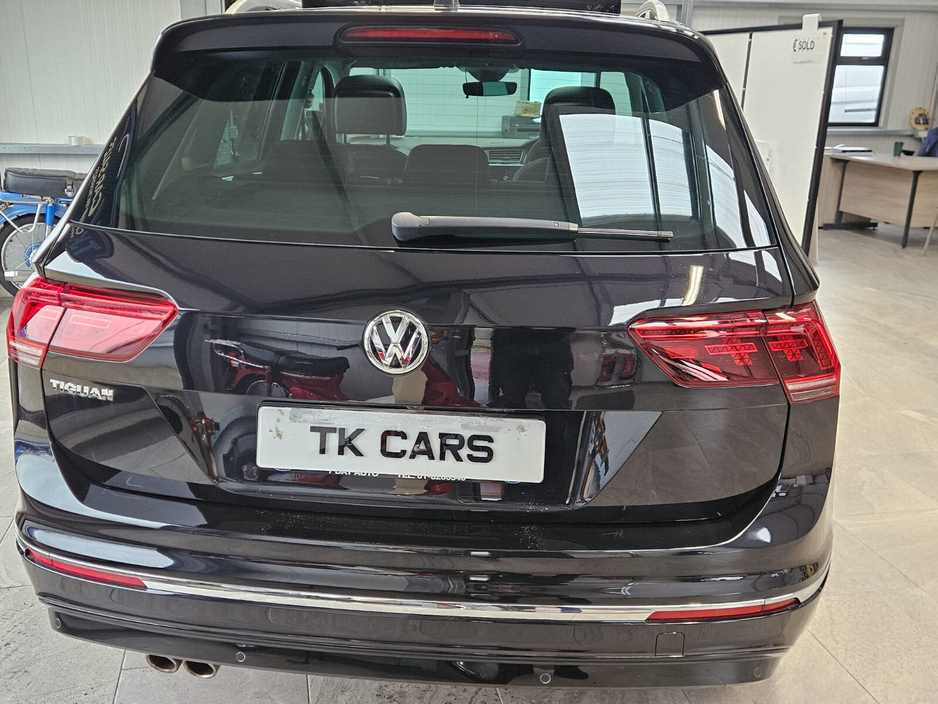 2020 Volkswagen Tiguan - image 7