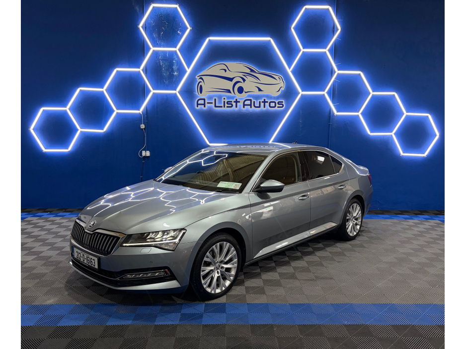 2021 Skoda Superb - image 6