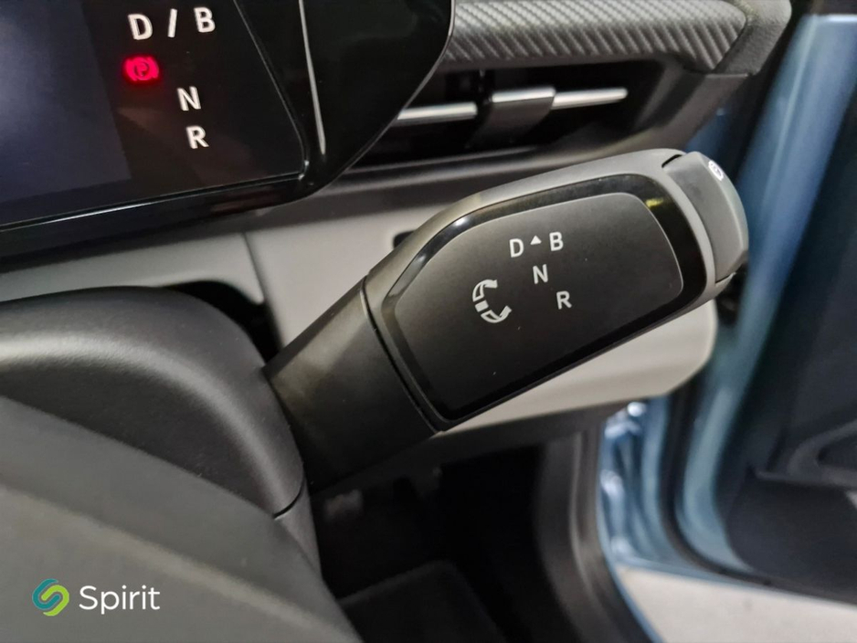 2025 Ford Explorer - image 19