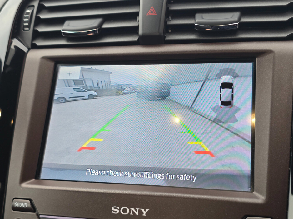 2020 Ford Mondeo - image 27