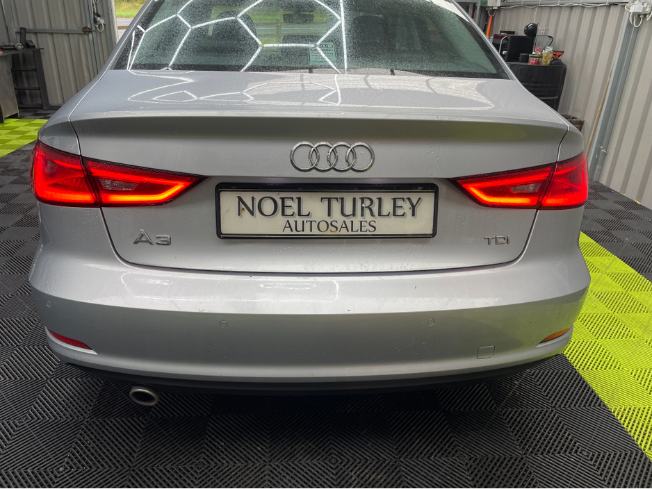 2016 Audi A3 - image 5