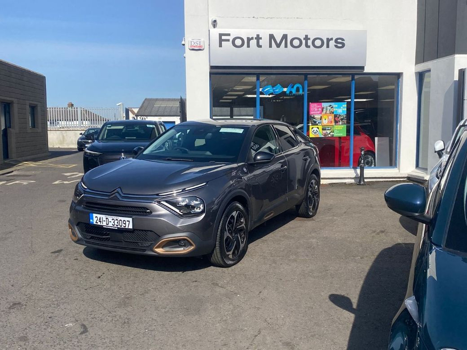 2024 Citroen C4 - image 2