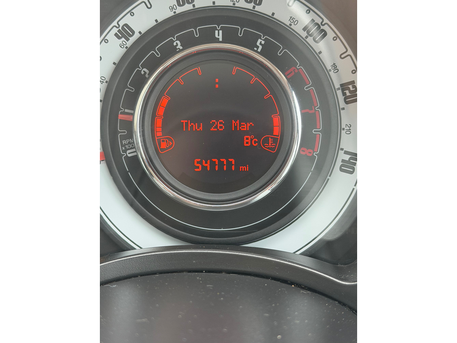 2016 Fiat 500 1.2 LOUNGE 69BHP 3DR €7,750