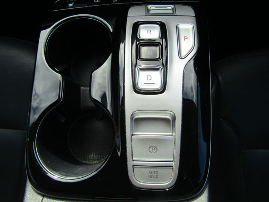 2022 Hyundai Tucson - image 21