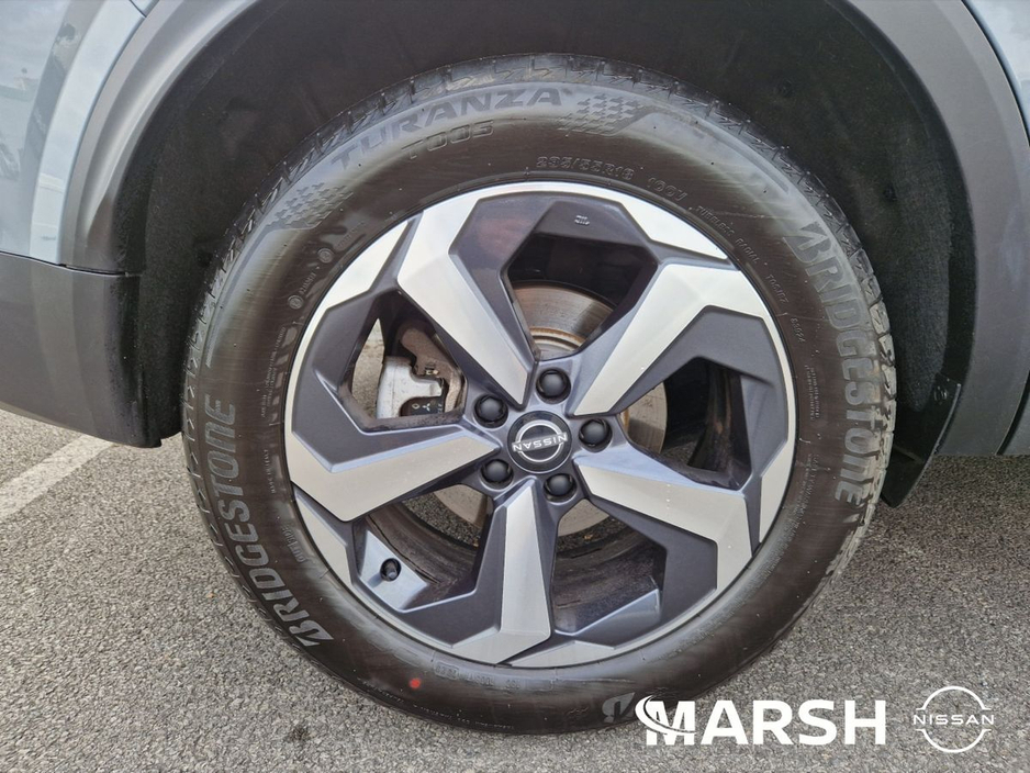 2023 Nissan Qashqai EPOWER SV PREMIUM 2TONE €31,925