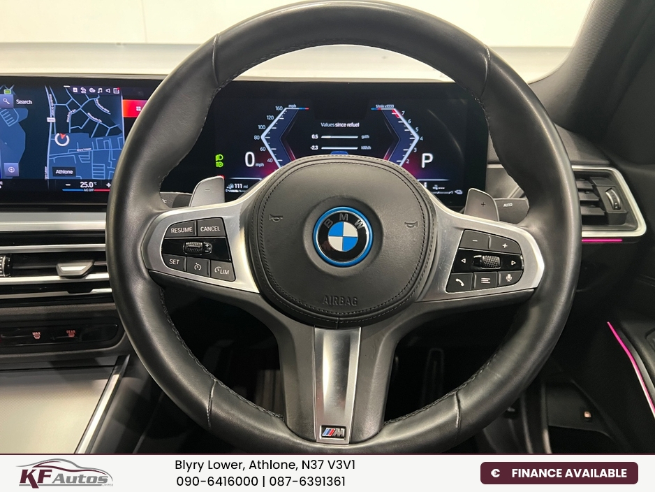 2023 BMW 3 Series - image 25
