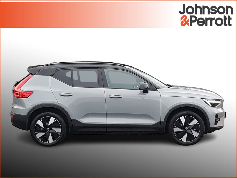 2025 Volvo EX40 82 kWh 252bhp Extended Range Plus €49,900