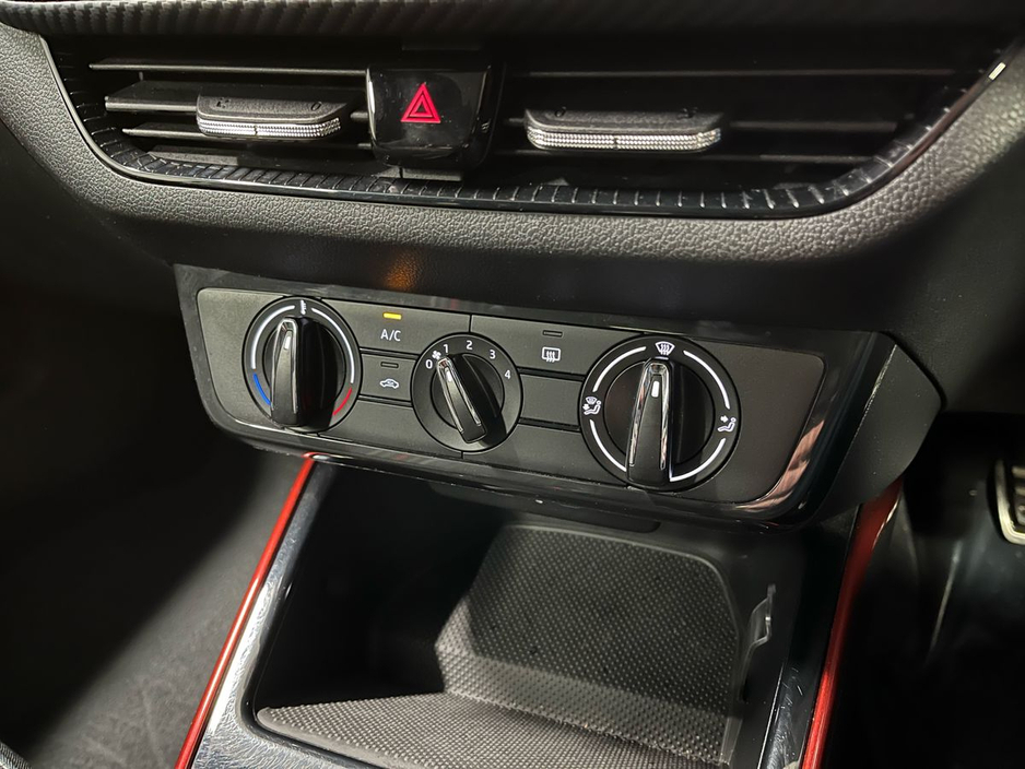 2023 Skoda Fabia Monte Carlo 1.0 TSI 95BHP - Parking Sensors - Air-Conditioning - Cruise Control - Auto Lights/Wipers - Apple CarPlay/Android Auto €22,950