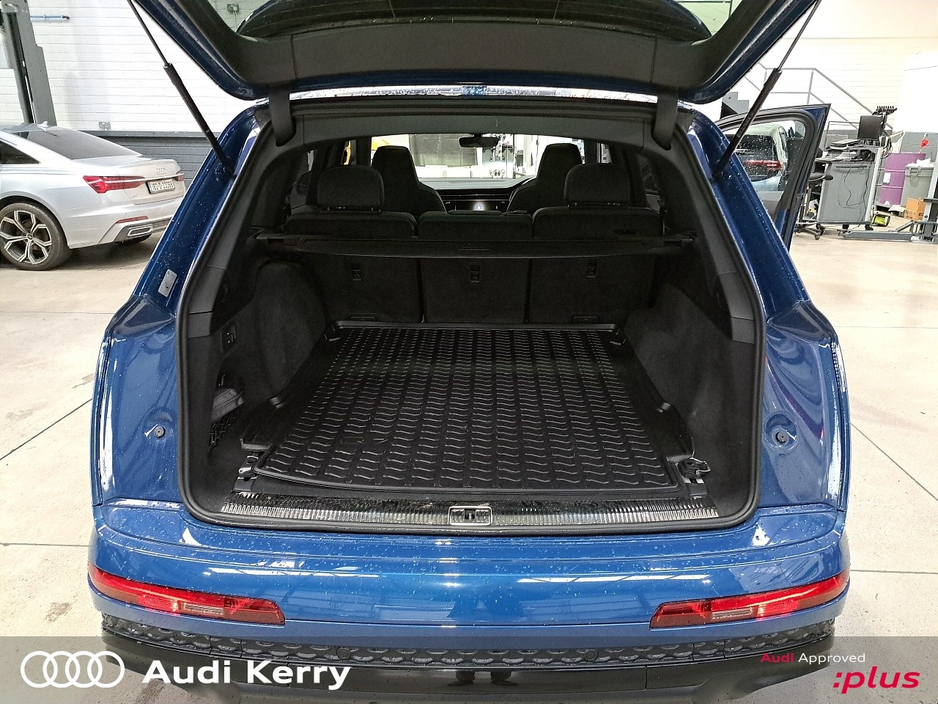 2025 Audi Q7 - image 29