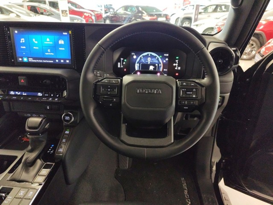 2025 Toyota Landcruiser TWO SEAT COMMERCIAL (N1) €68,995