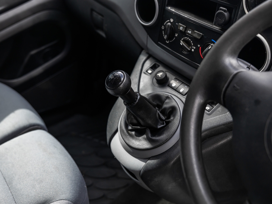 2015 Citroen Berlingo - image 15