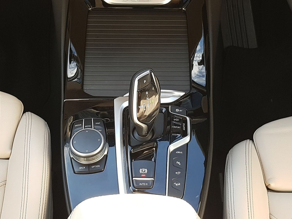 2021 BMW X3 - image 10