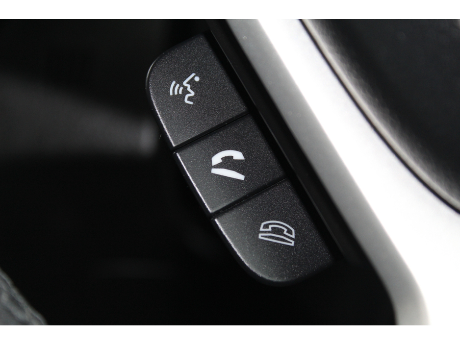 2023 Suzuki SX4 S-Cross - image 15