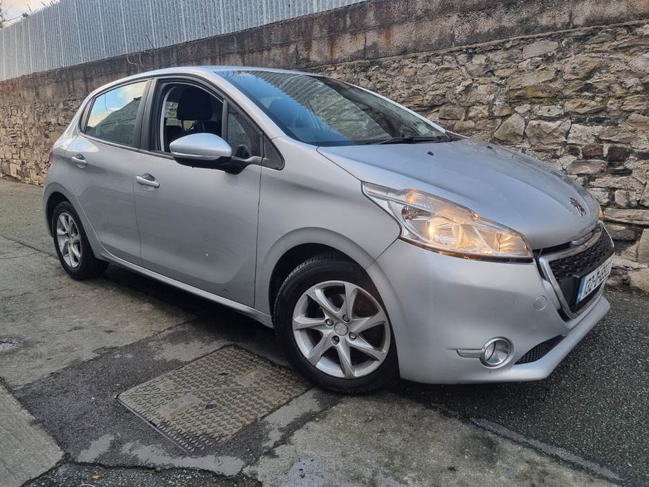 2013 Peugeot 208 1.2 VTI 82 bhp Active €3,750