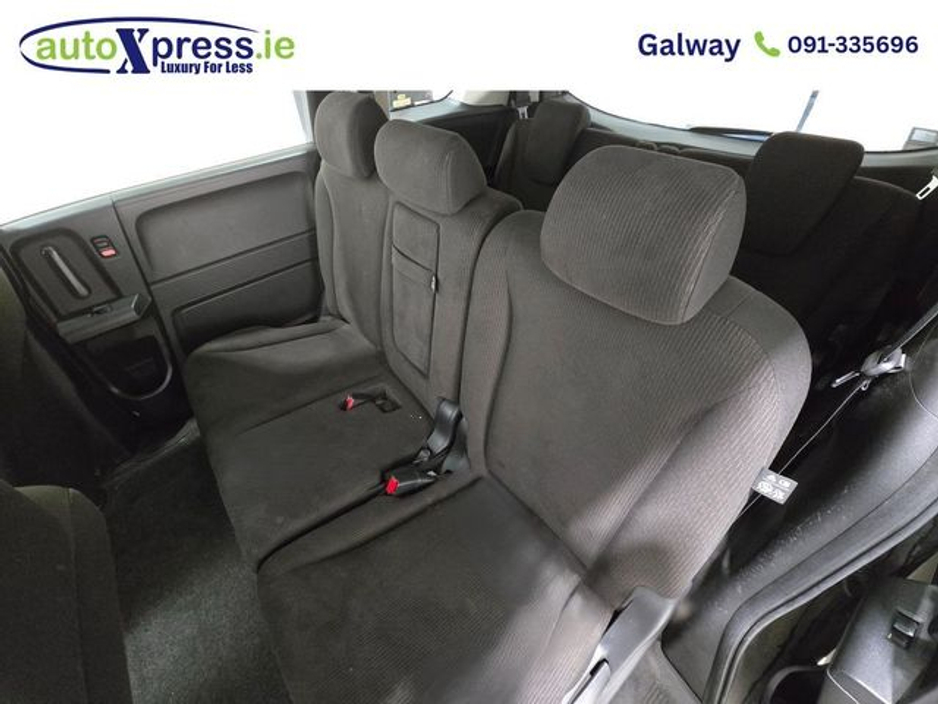 2016 Honda Freed 7 SEATER 1.5 Petrol Auto, Reversing camera €13,495