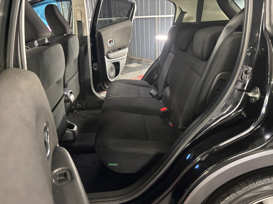 2014 Honda Vezel - image 14