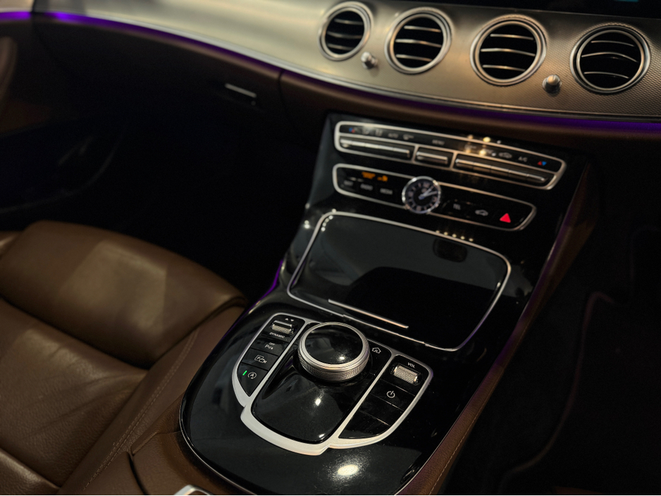 2018 Mercedes-Benz E Class - image 7