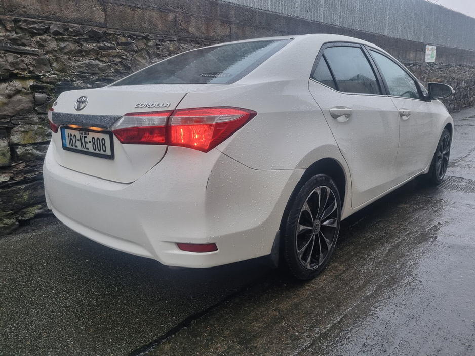 2016 Toyota Corolla D-4D 90 (1.4) Luna €8,799