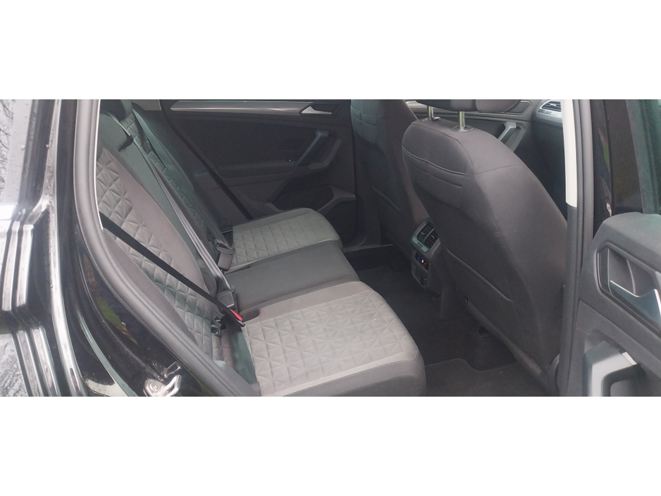 2023 Volkswagen Tiguan LIFE 2.0 TDI 122BHP TECH PK €36,950