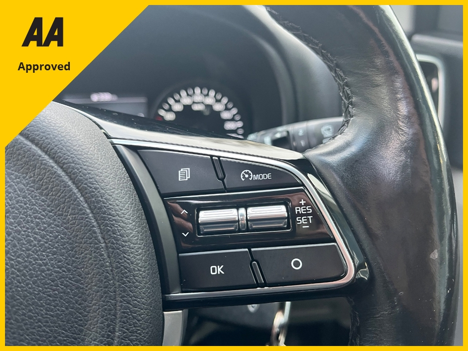 2020 Kia Sportage - image 17