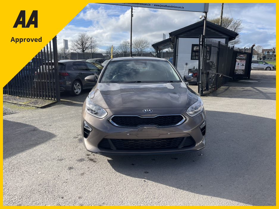 2021 Kia Ceed - image 8